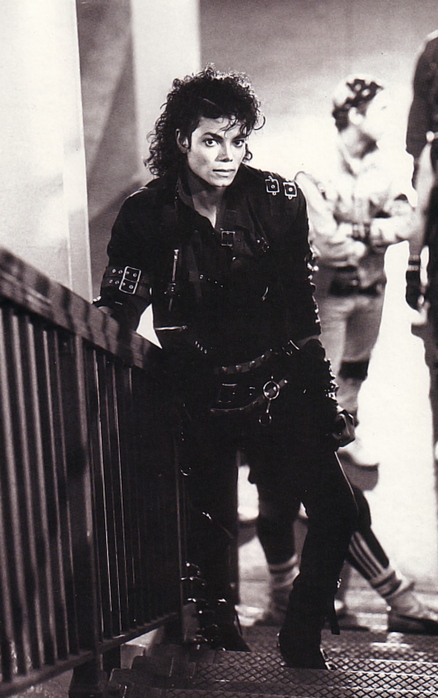 michael-jackson-inspirations-05-icaro-carlos-rocks